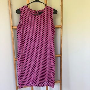 🦃 Pink and Navy Pattern Shift Dress